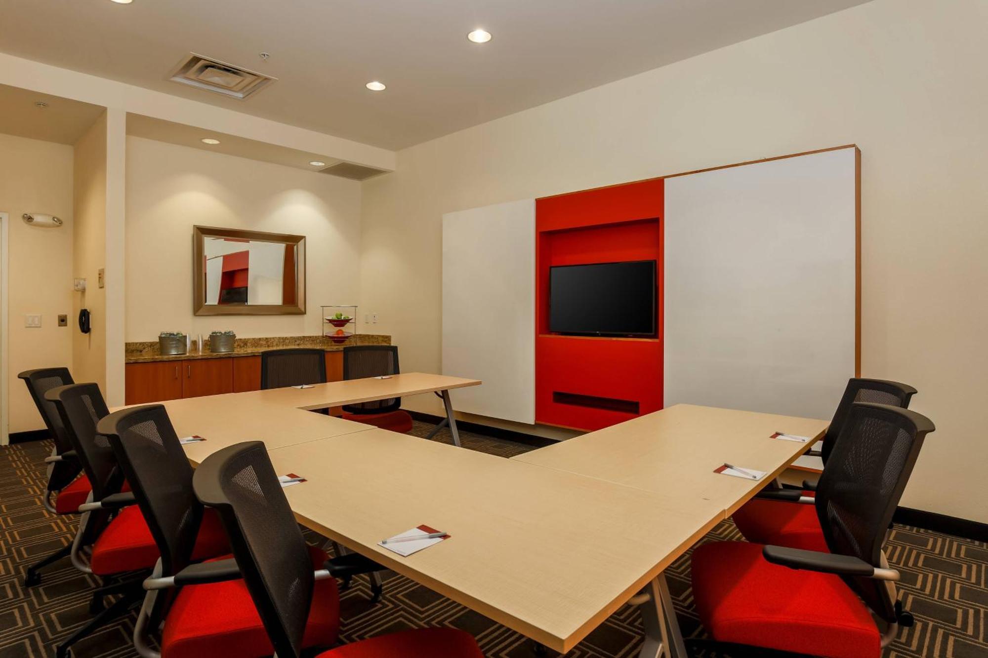 Towneplace Suites By Marriott Cheyenne Southwest/Downtown Area Zewnętrze zdjęcie